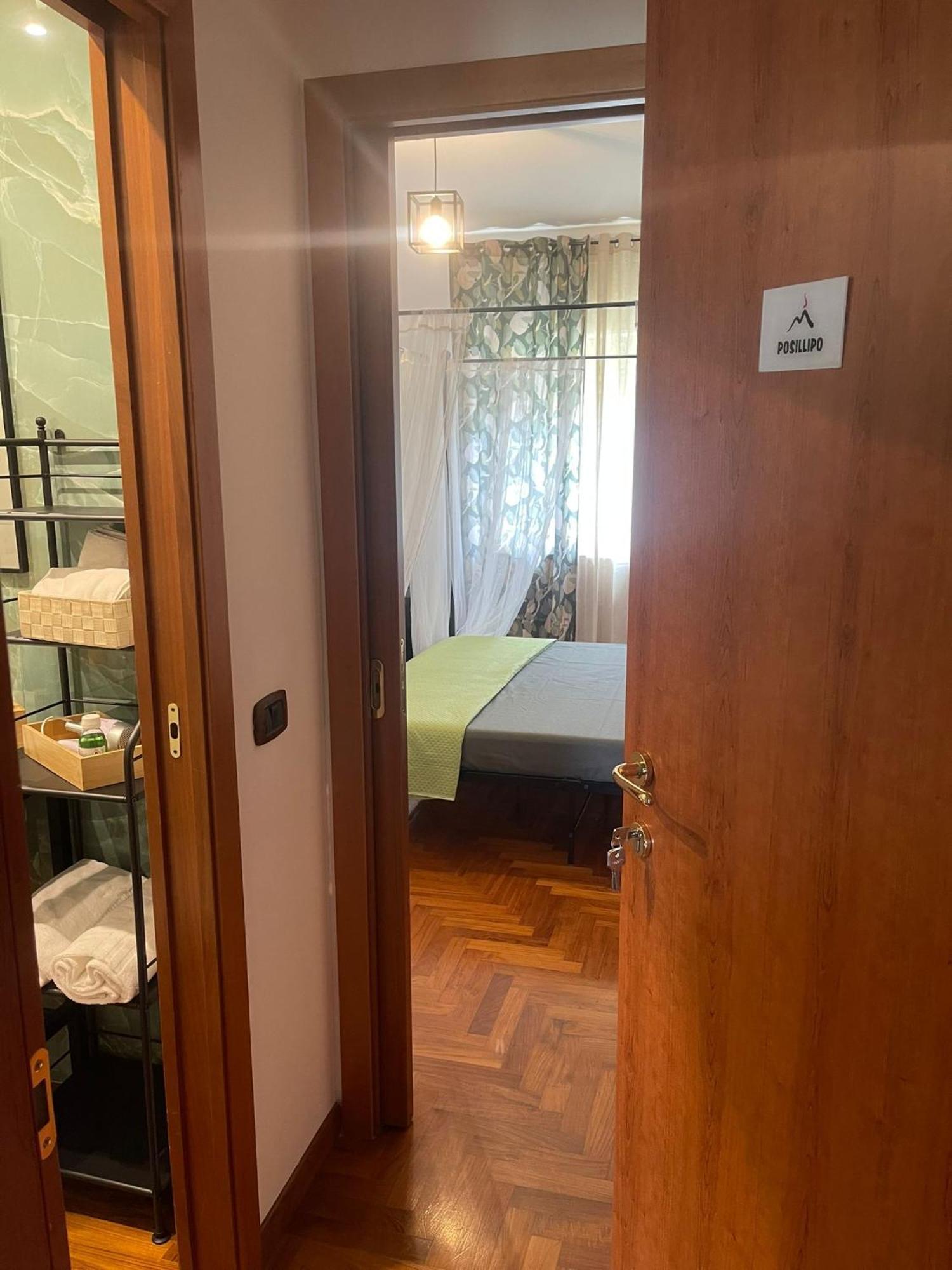 Reginella House Hotell Napoli Eksteriør bilde